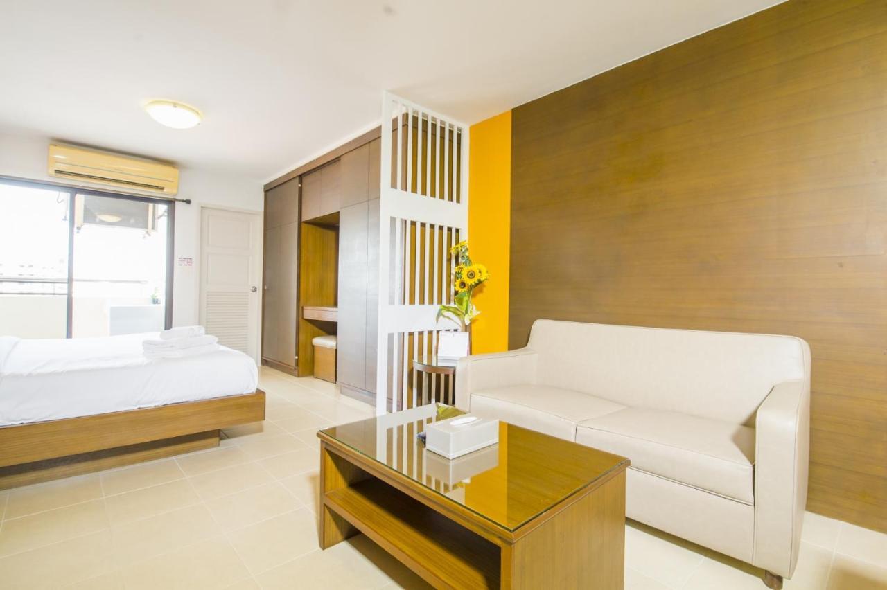 Sitara Place Serviced Apartment & Hotel Bangkok Exterior photo